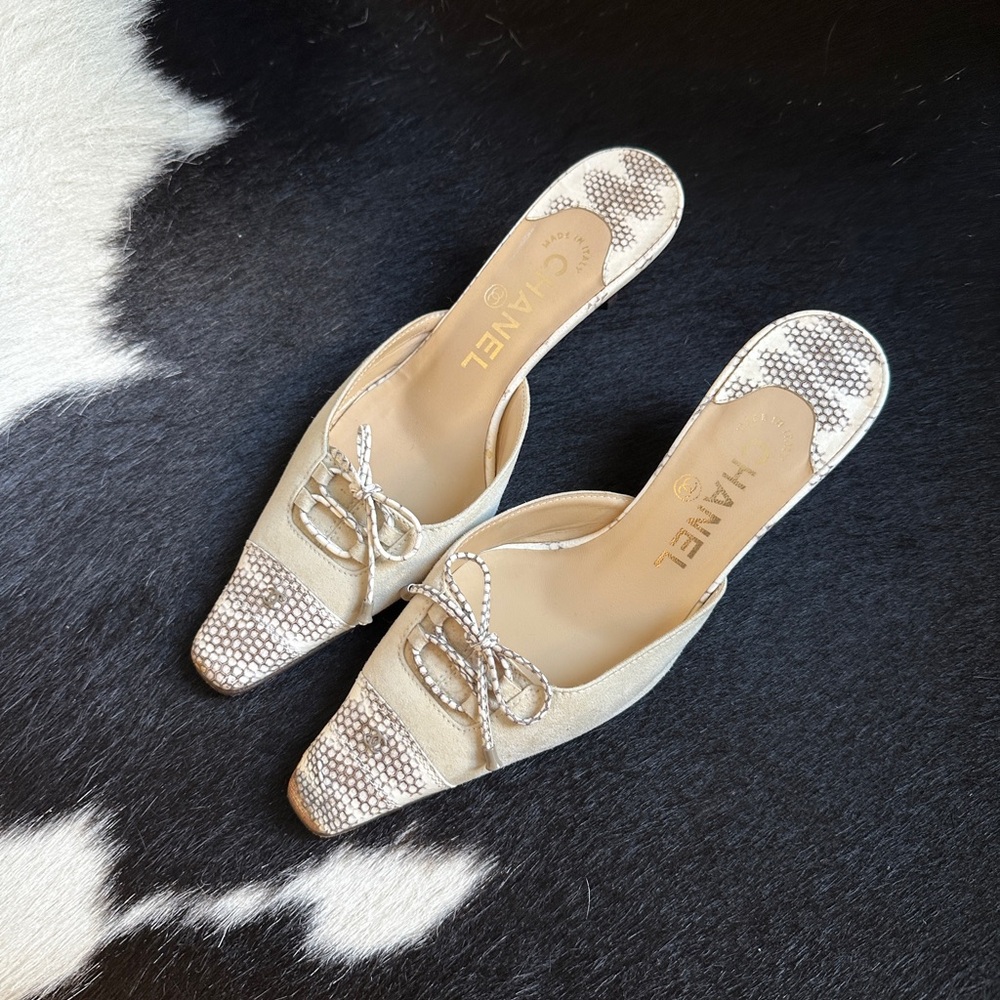 Vintage Chanel mules with kitten heels